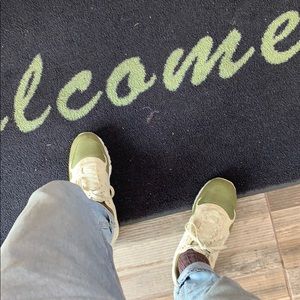 Meet your Posher, Brbryce